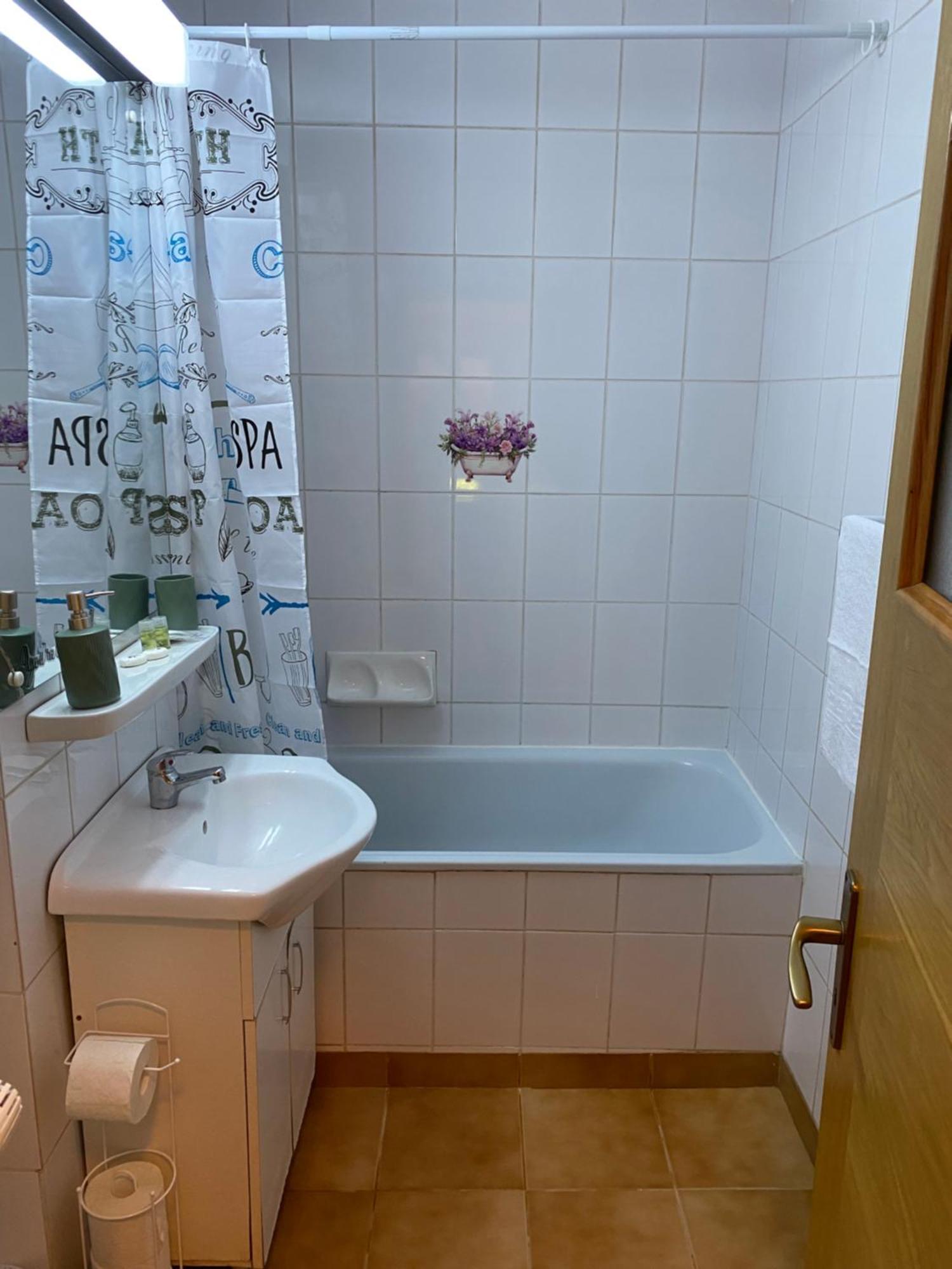 Central Relaxation Apartment บูคาเรสต์ ภายนอก รูปภาพ